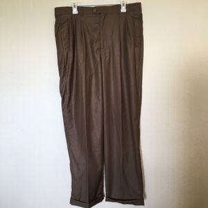 Vitali men's brown pleated cuffed dress pants. Size 38x33